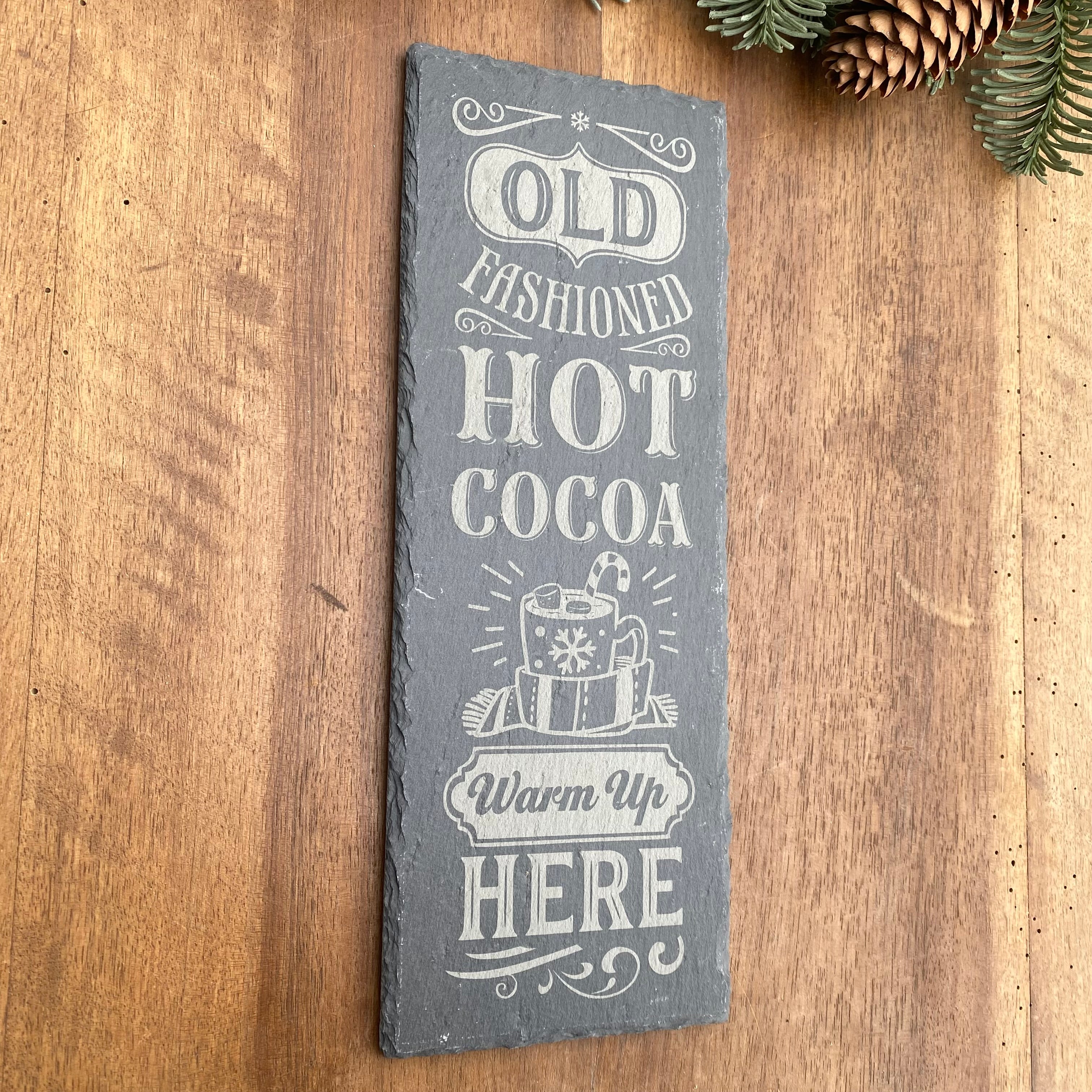 Plateau décoratif en ardoise gravée – « Old Fashioned Hot Cocoa »