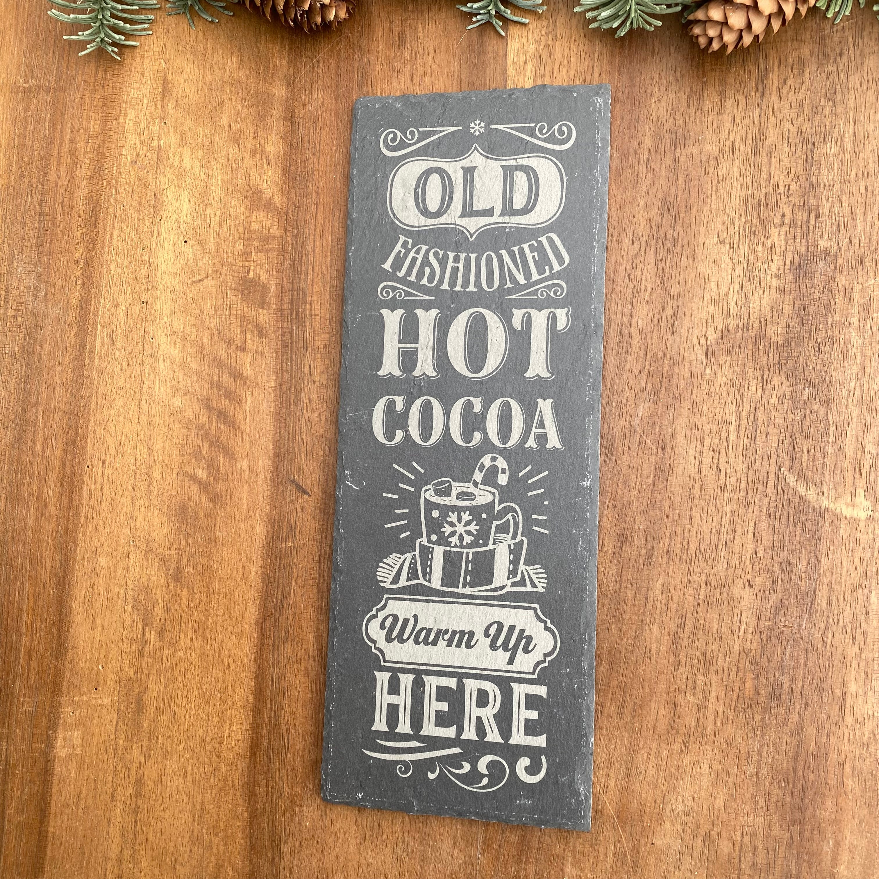 Plateau décoratif en ardoise gravée – « Old Fashioned Hot Cocoa »