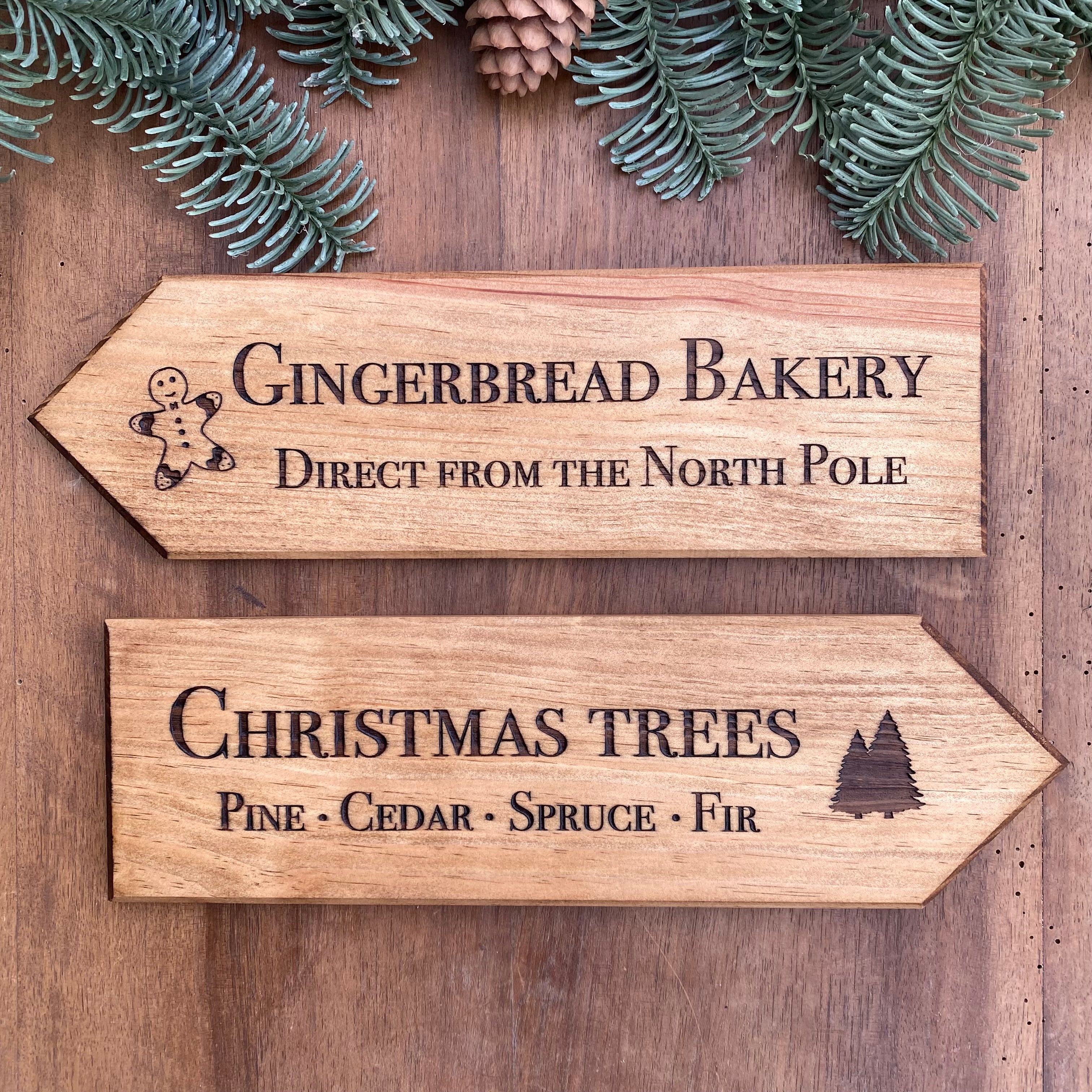 Panneaux directionnels en bois – esprit de Noël