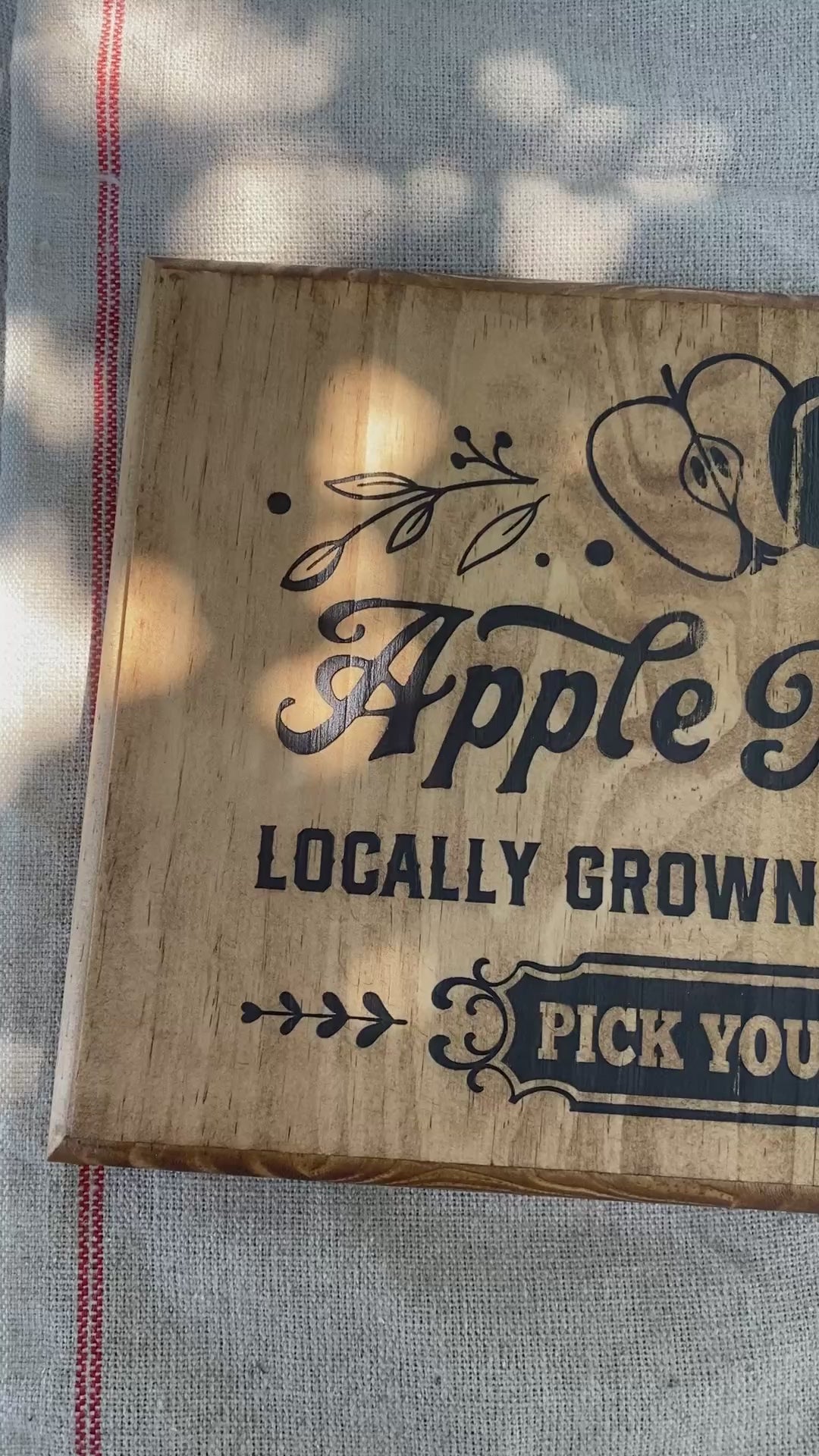 Panneau décoratif en bois « Apple Market »