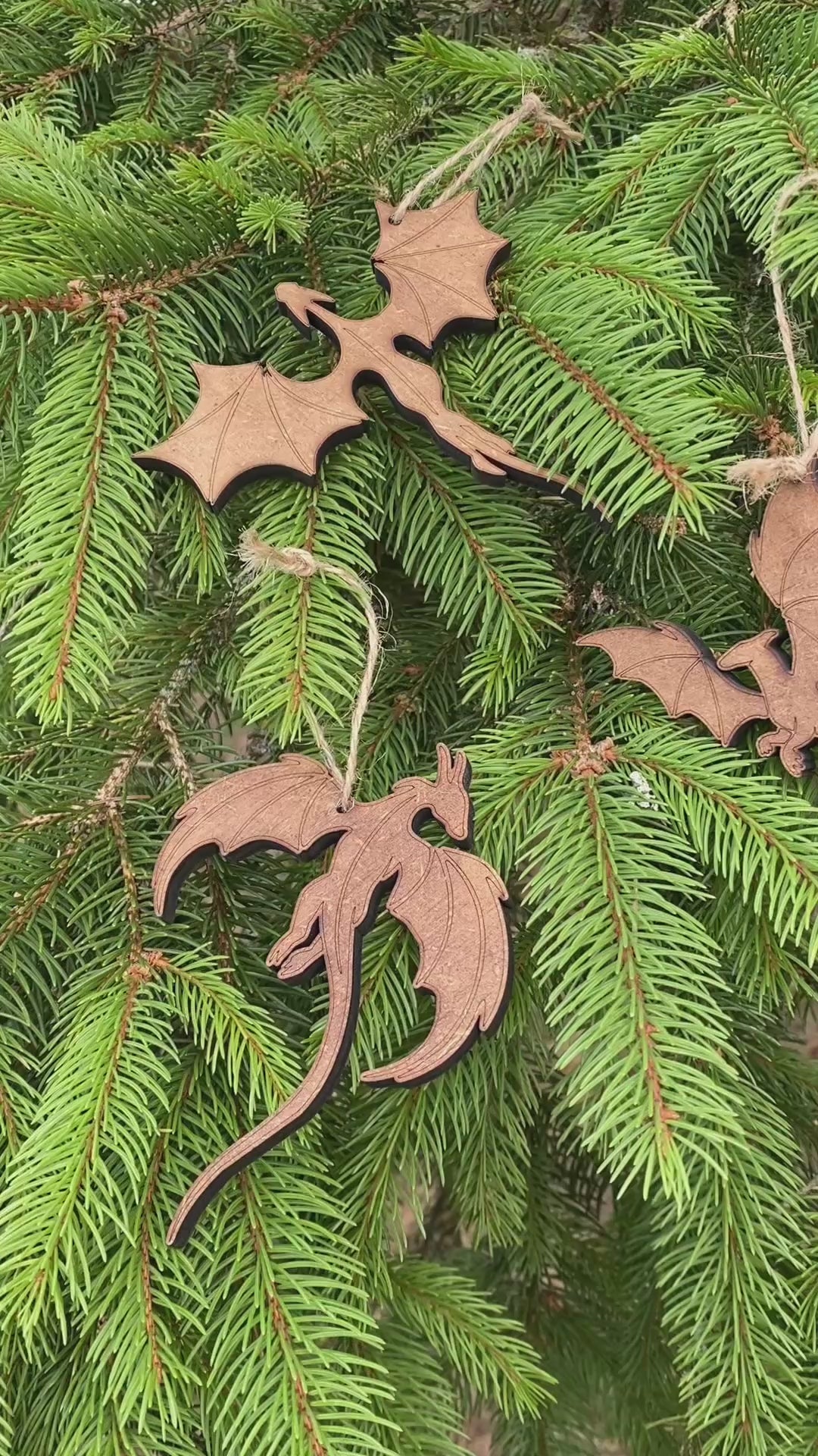 Suspensions dragons – Décoration fantasy pour bibliothèque ou sapin de Noël